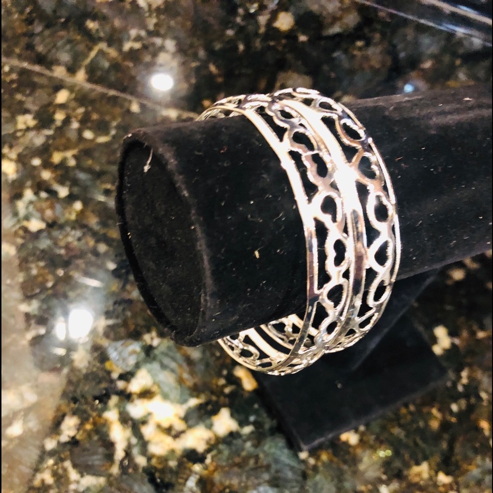 1-Heart Insert costume Silver Bangle